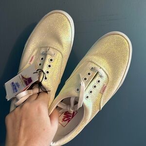 NWT Bride White Glitter Vans 9.5W